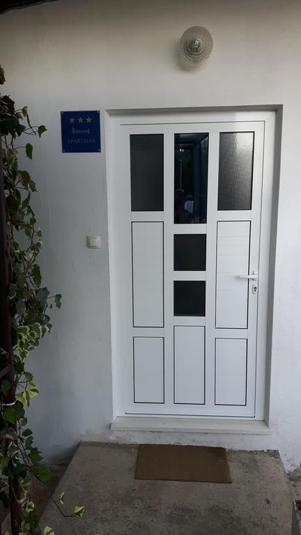 Apartments Tony Stanici - Omiš Exterior foto